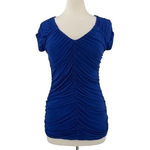 Blue Express Scrunch Top ❤️ Medium